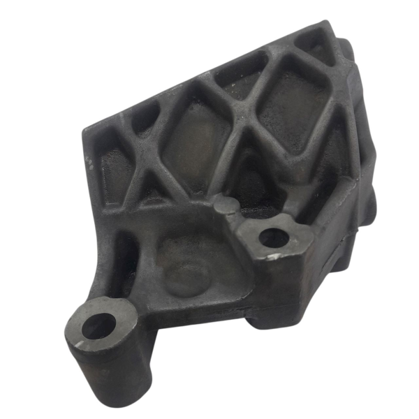 SUPORTE BOMBA DIREÇÃO HIDRÁULICA  GM SONIC HB 1.6 2013 201214
