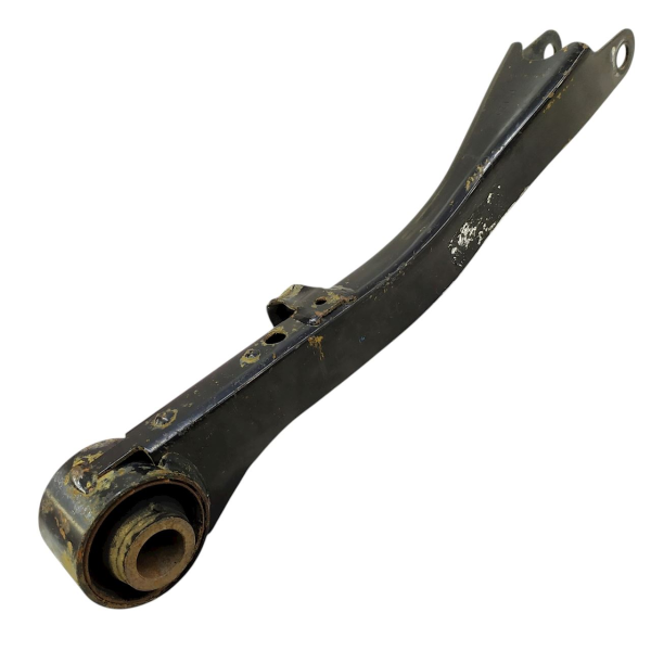 BRAÇO CURVO SUSPENSÃO TRASEIRA DIREITA SUBARU LEGACY 2011    204005