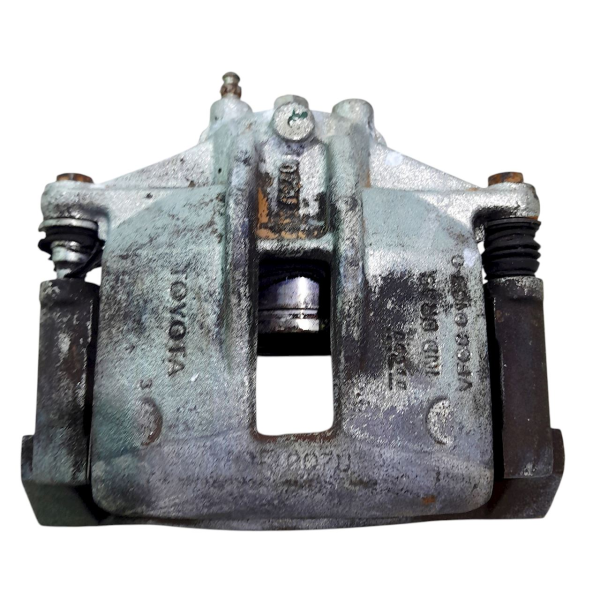 PINÇA DIANTEIRA DIREITA TOYOTA FIELDER 2008    204086