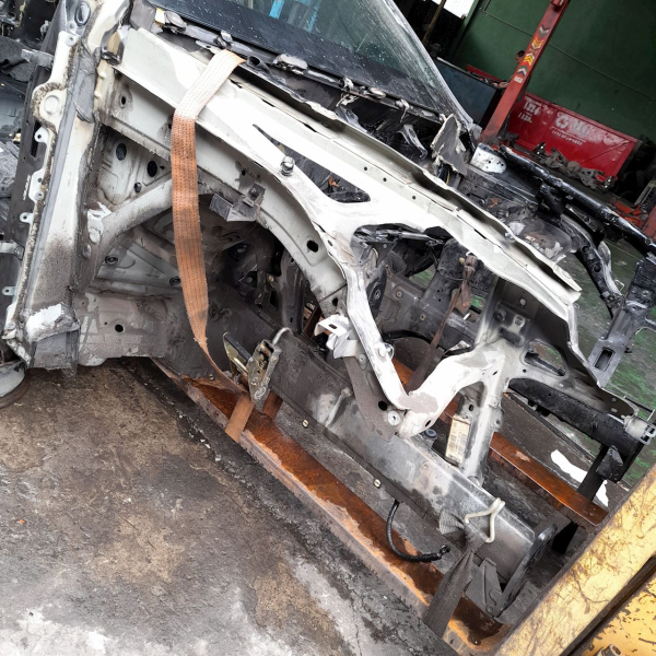 LONGARINA DIREITA  PORSCHE CAYENNE S 4.8 T 2011 190766