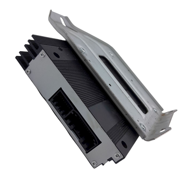 MÓDULO AMPLIFICADOR SOM ORIGINAL  JEEP GRAND CHEROKEE 3.6 2012 210053