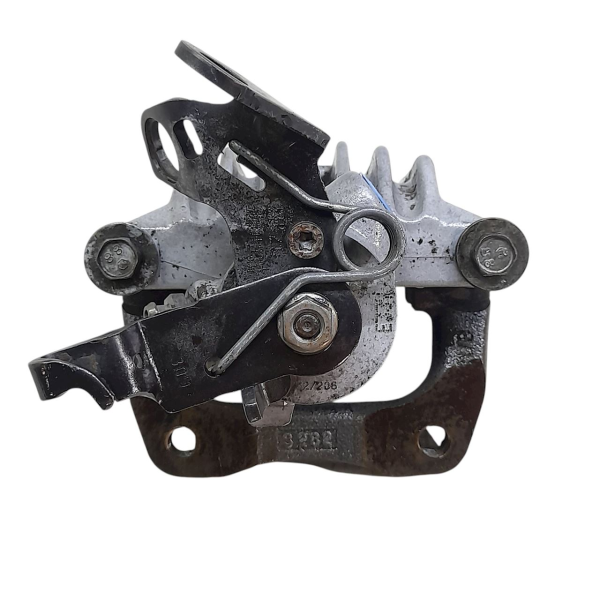 PINÇA TRASEIRA ESQUERDA VW JETTA    210244