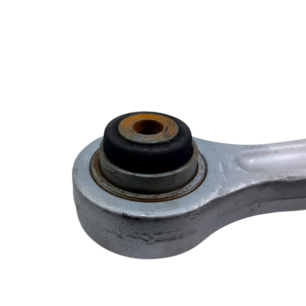 BRAÇO TIRANTE INFERIOR DIANTEIRO DIREITO AUDI A4    210967