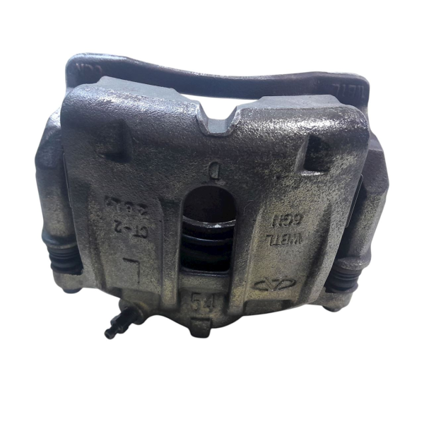 PINÇA ESQUERDA  CHERY CELER 1.5  2013 211961