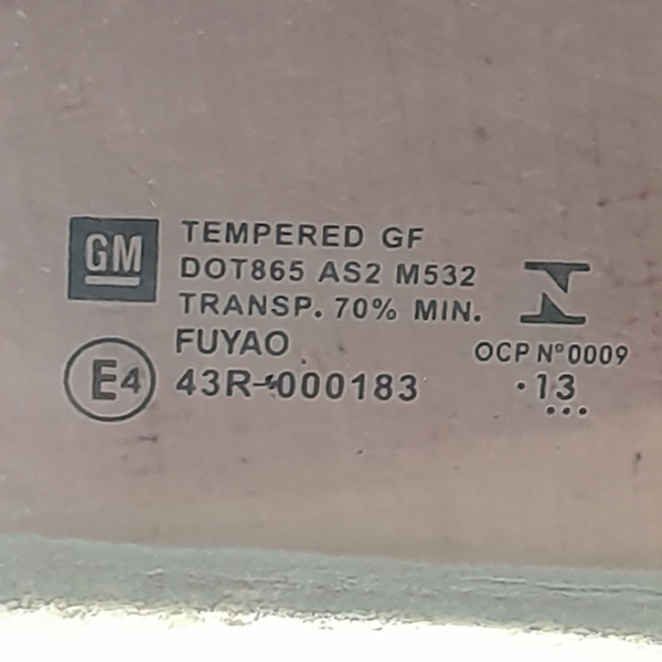 VIDRO PORTA DIANTEIRA DIREITA  GM COBALT 1.4  2014 213519