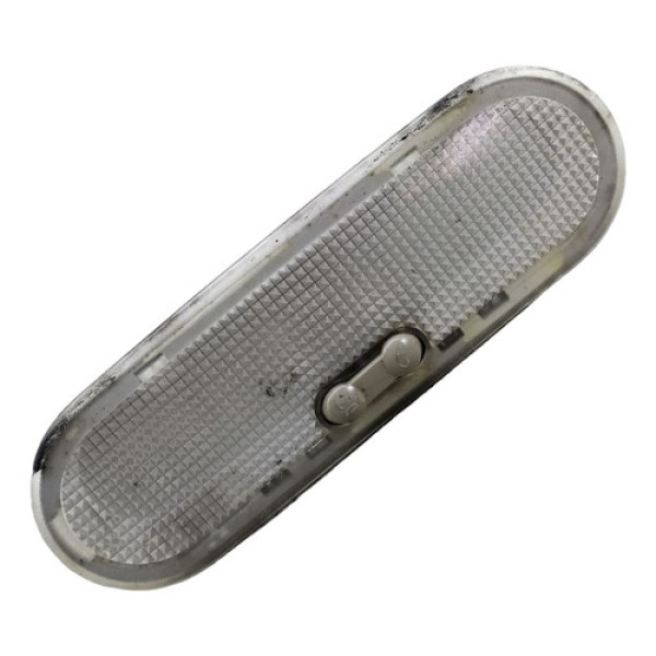 Luz Cortesia Renault Clio 2013    157813