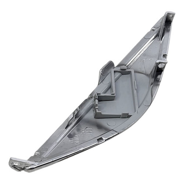 Refletor Olho Gato Farol Esquerdo  Gm Tracker Premier 1.4  2 Não Informado