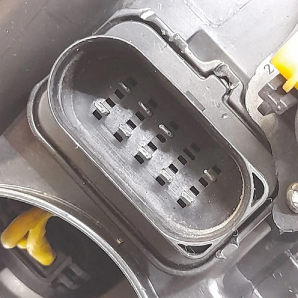 Farol Direito Vw Touareg V8 2009 V1793 - P15 Direito/passageiro