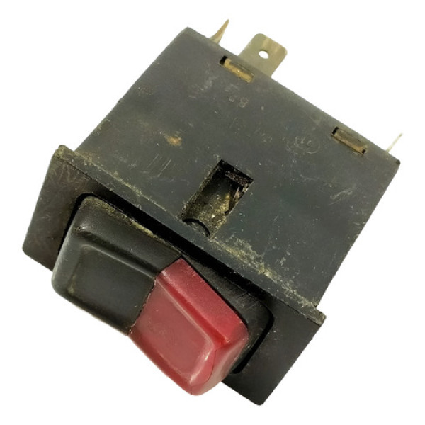 Botão Pisca-alerta Vw Saveiro 1998 Original 112640 Preto
