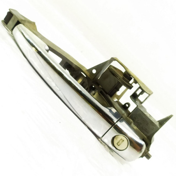Maçaneta Externa Dianteira Esquerda Citroën C3 Picasso  2015 Cromado Dianteira