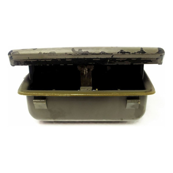 Cinzeiro Forro Porta Traseira Vw Santana 2003    135722