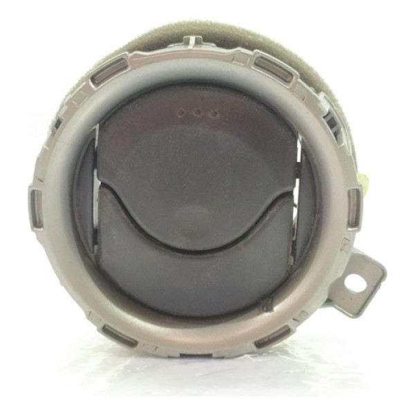 Difusor Ar Direito Painel Nissan Versa 1.6  2018 97062