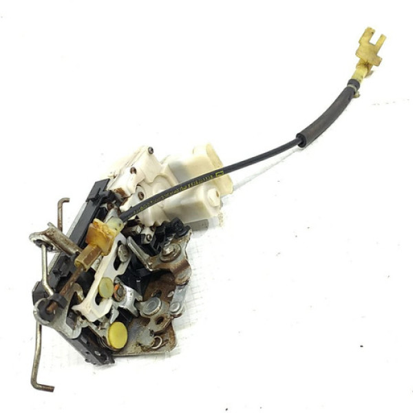 Fechadura Porta Dianteira Esquerda Fiat Siena 2008 111219