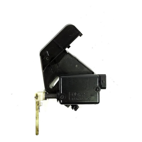 Motor Atuador Abertura Portinhola Renault Megane 1998    134