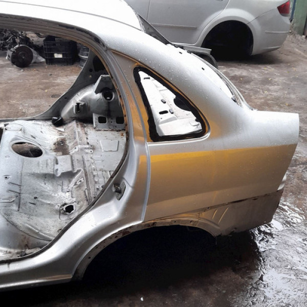 Lateral Esquerda Gm Corsa Sedan 1.8 2003 V1744 - P22