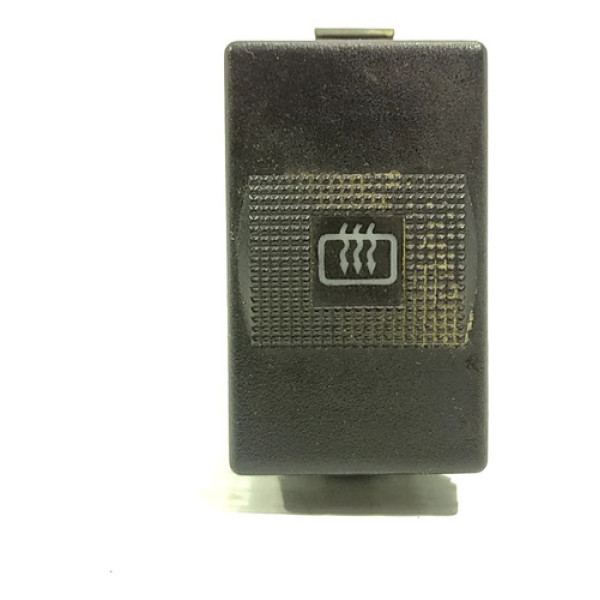 Botão Desembaçador Vidro Vigia Vw Santana 2003    135743