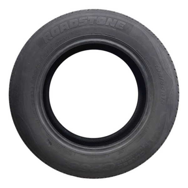 Pneu Roadstone 195/65 R15    189008 A1