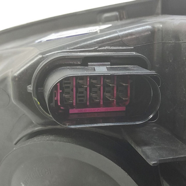 Farol Direito Vw Golf Gti 2017    189685 Direito/passageiro