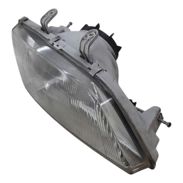 Farol Direito Nissan Primera  1998 V1840 - P15 Direito/passageiro
