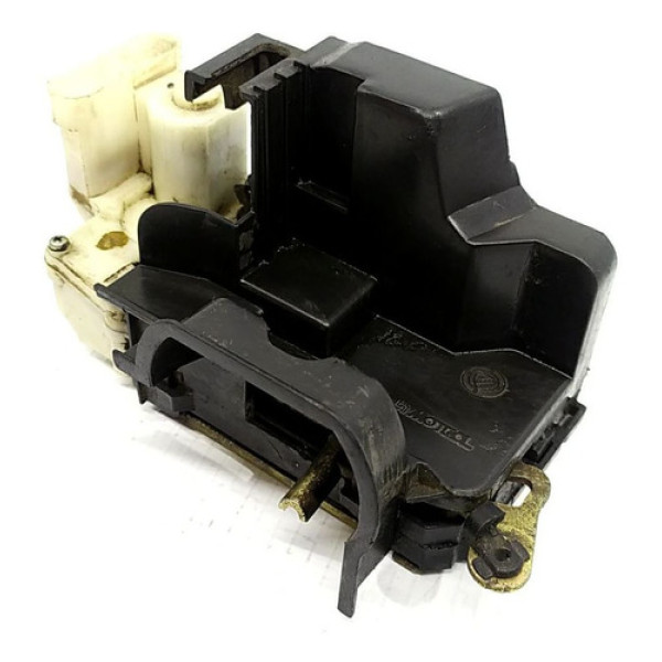 Fechadura Dianteira Esquerda Fiat Palio 2005    104678