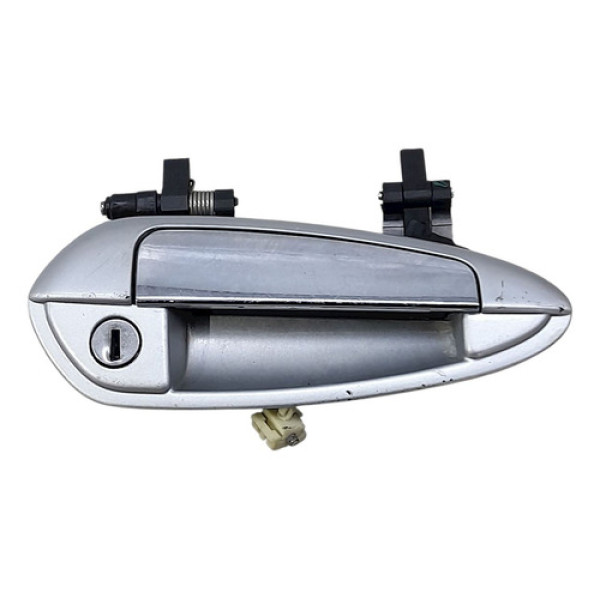 Maçaneta Externa Porta Dianteira Direita  Fiat Linea Dual 1. Não Informado