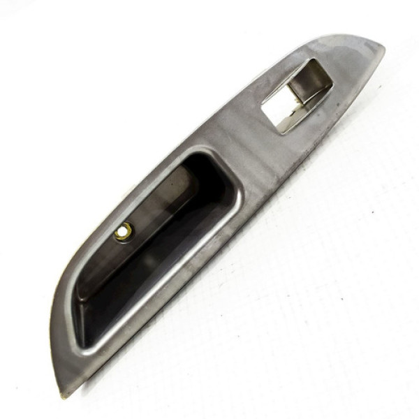 Puxador Porta Traseira Esquerda I Lifan 530 1.5 2016 105844 Cinza