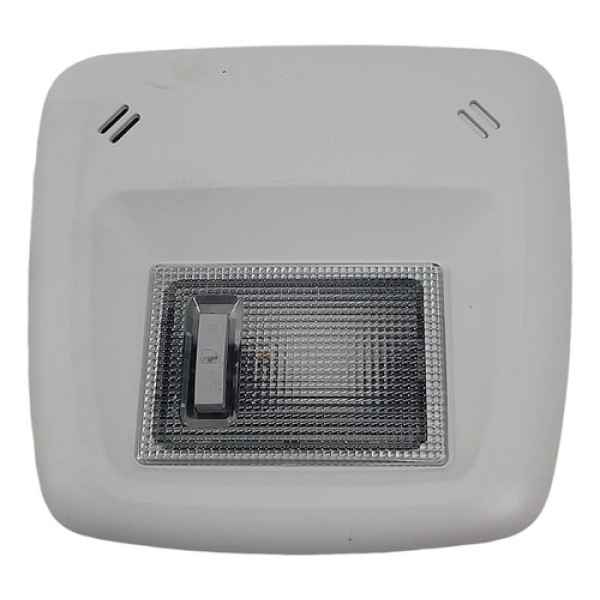 Luz Cortesia  Gm Onix 1.4mt Ltz 2014 169653 Não Informado