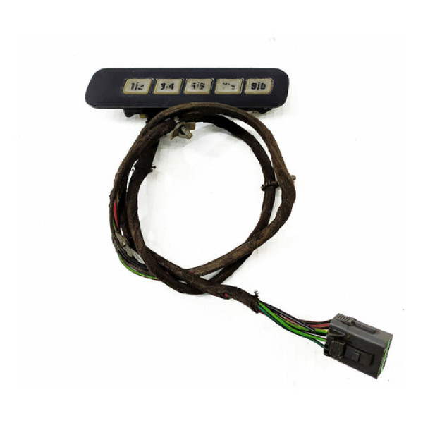 Botão Segredo Porta Dianteira Esquerda Nissan Quest 1995 144