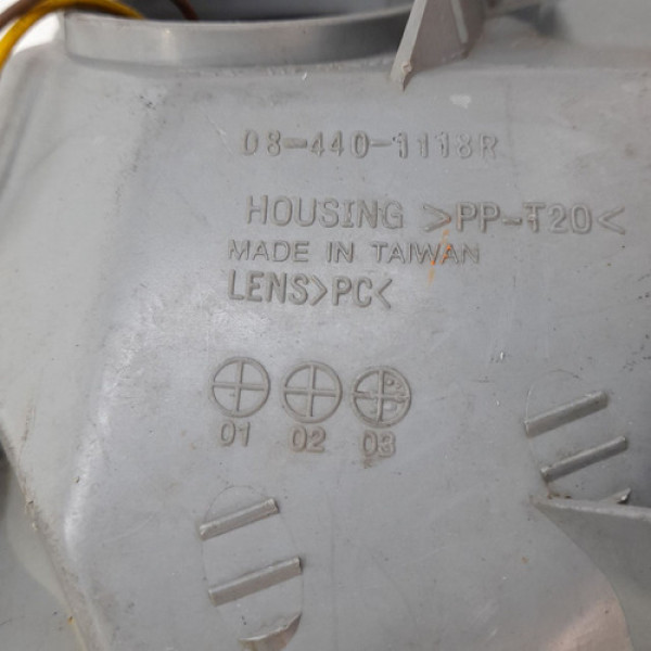 Farol Direito Mercedes Classe A 2002    19516 Esquerdo