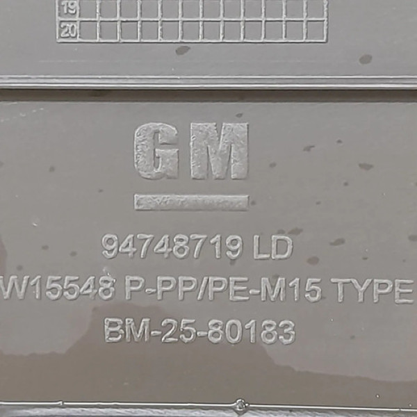 Acabamento Direito Coluna Banco Traseiro  Gm Cobalt 1.4  201