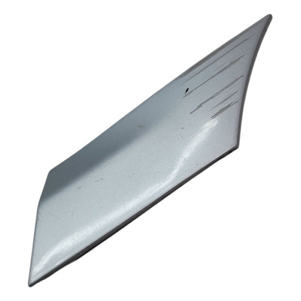 Aplique Lateral Esquerdo Caixa Roda Mercedes-benz B200 2.0 2