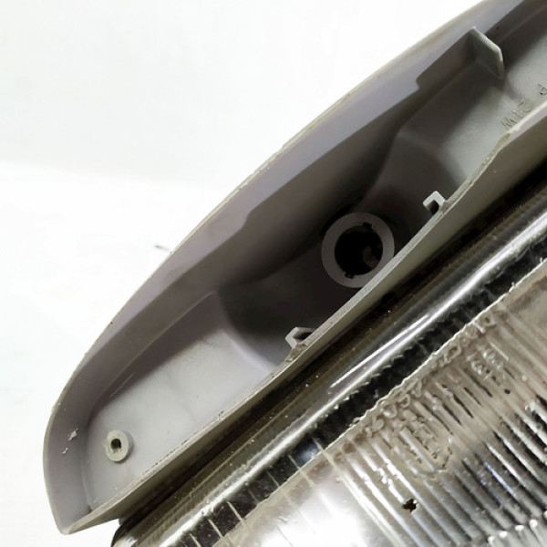 Farol Direito Renault Twingo 1995 V1674 - P15 Esquerdo