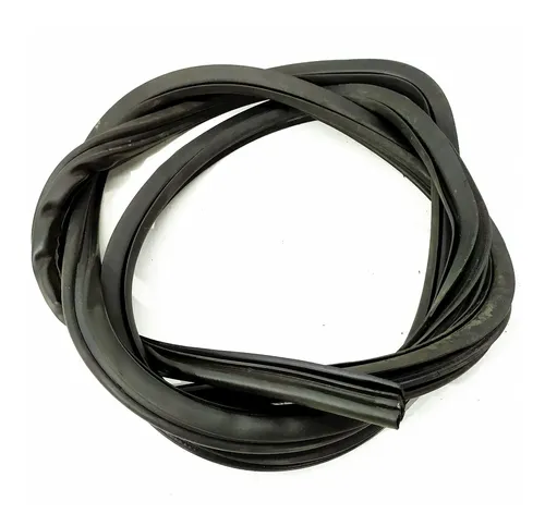 Borracha Porta Traseira Direita Gm Ômega 2005    145872
