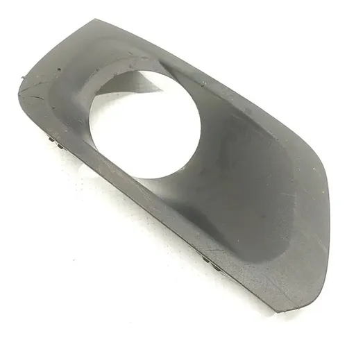 Moldura Esquerda Farol Milha Gm Onix 2017 Original 118658 Preto Esquerdo