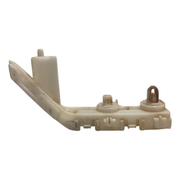 Guia Parachoque Esquerdo Mitsubishi L200 Original 2020