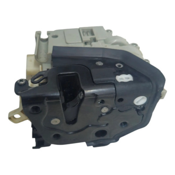 Fechadura Porta Dianteira Direita Audi A3