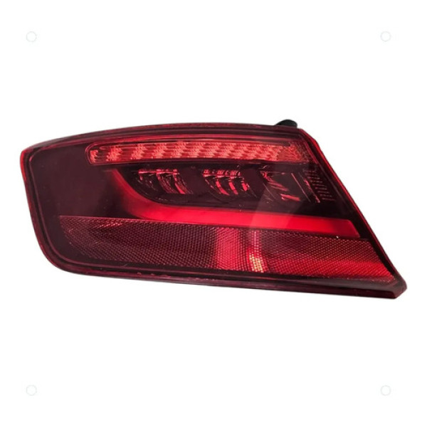 Lanterna Traseira Esquerda Audi A3 Sportback Esquerdo/motorista Vermelho