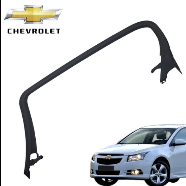 Moldura Guarnição Porta Traseira Direita Gm Cruze Lt 2013