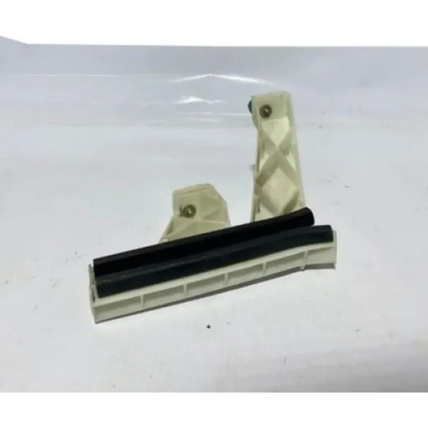 Guia Vidro Porta Dianteira Direita Peugeot 308 2012 A 2018 Preto