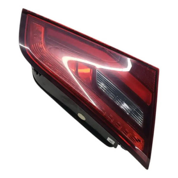 Lanterna Tampa Traseira Esquerda Audi A3 Sportback 2014 Esquerdo/motorista Vermelho