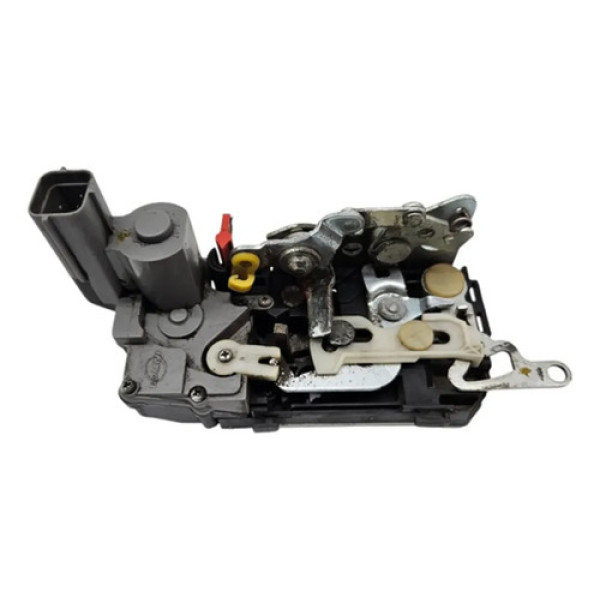 Fechadura Porta Traseira Esquerda Fiat Punto 2008 A 2012