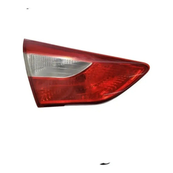 Lanterna Tampa Traseira Esquerda Hyundai I30 2013 A 2016 Esquerdo/motorista Vermelho