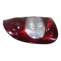 Lanterna Traseira Lado Esquerdo Gm Corsa Sedan 2000 A 2003 