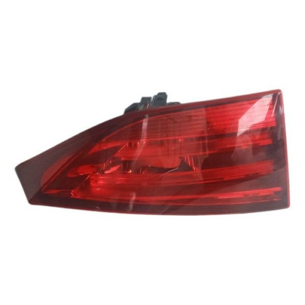 Lanterna Tampa Traseira L/esq Bmw X1 2010 2011 2012 A 2015