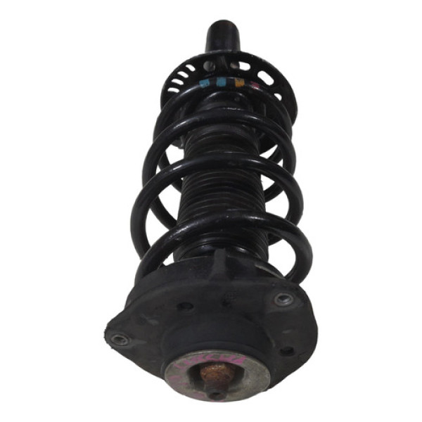 Torre Amortecedor Dianteiro Esquerdo Jetta Tsi 2012 A 2016