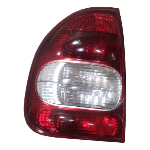 Lanterna Traseira Lado Esquerdo Gm Corsa Sedan 2000 A 2003 