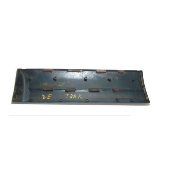 Moldura Porta Dianteira Esquerda Tracker 1998 A 2006