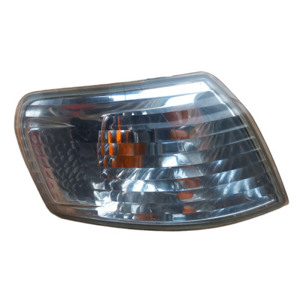 Pisca Seta Dianteira Direita Toyota Corolla 1998 1999 A 2001