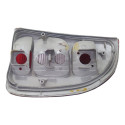 Lanterna Traseira Lado Esquerdo Gm Corsa Sedan 2000 A 2003 