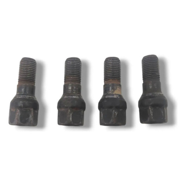 Kit 4 Parafuso De Roda Automotivo 